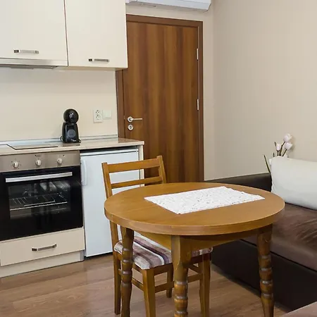 1bd Flat On Blvd Maria Luiza - By Flat Mаnager Apartment *